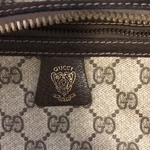 SOLD🎈4pcs Classic Vintage GG Gucci Set - Picture 5 of 8